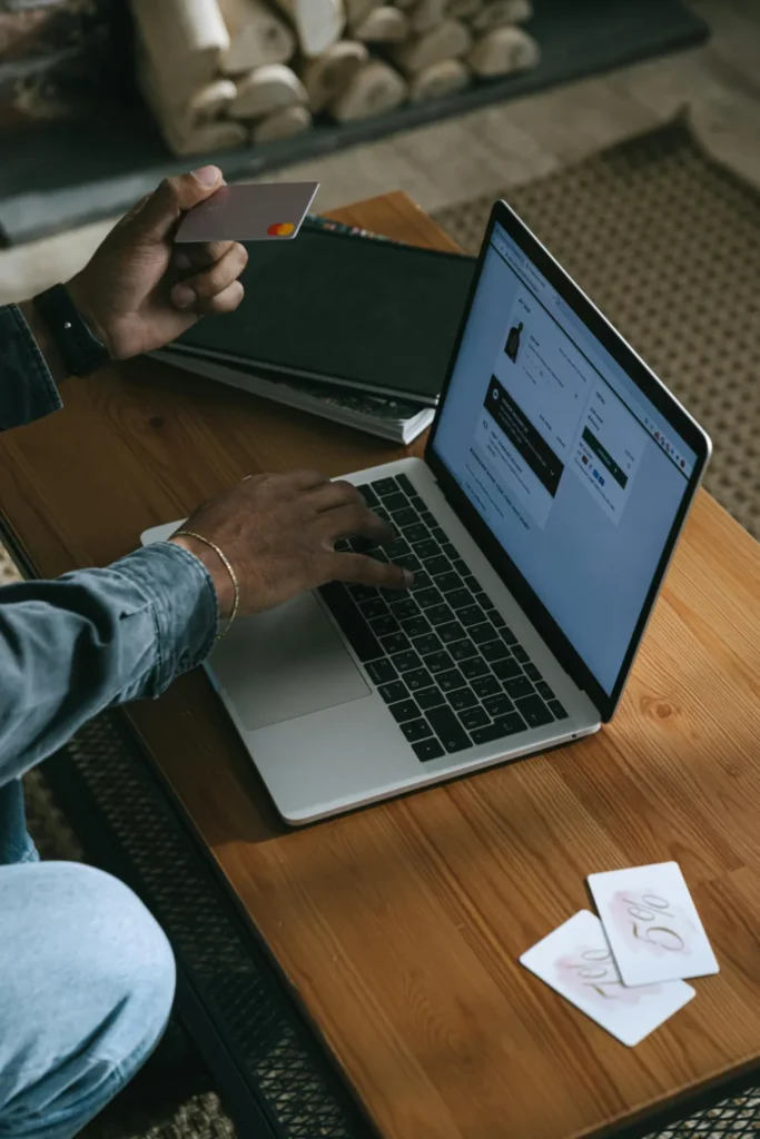 Quel budget prévoir pour la création d’une boutique en ligne ?